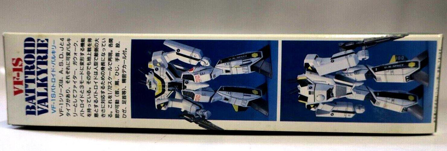 Bandai Macross 1/72 VF-1S Battroid Valkyrie Model Kit