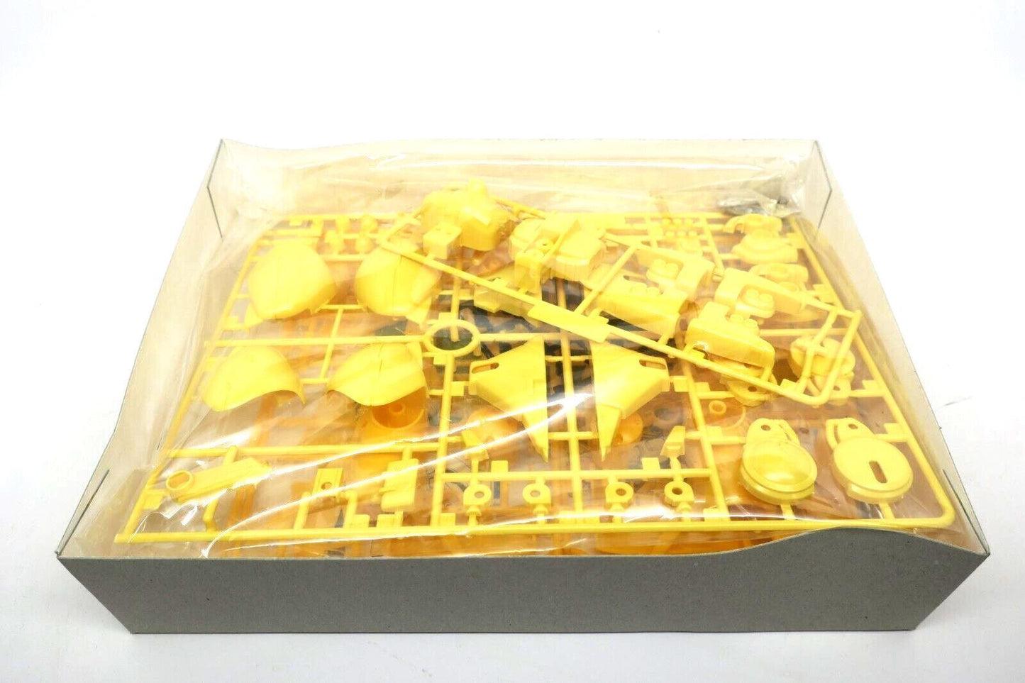 Bandai Gundam ZZ No.03 AMX-102 ZSSA NG 1/144 Model Kit 0006288 B2