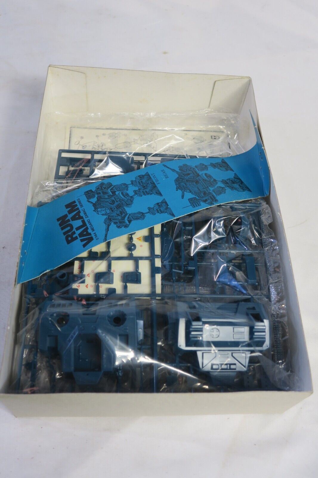 IMAI Zamac 1/144 ZS-86 'Run-Valam' Plastic Kit MEGARO ZAMAC SERIES B-1245-500