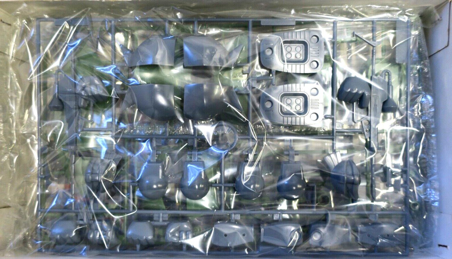 Vintage Bandai Gundam 1/100 Gelgoog Mass Production Model Kit