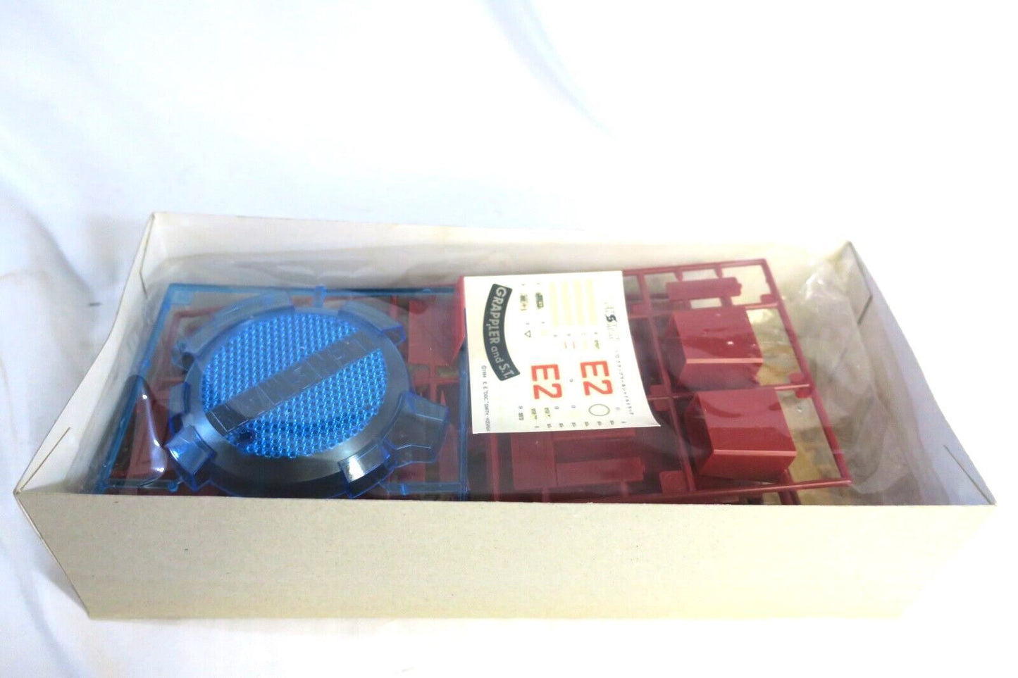 TOMY #TH7203 1/72 LENSMAN GRAPPLER AND SHUTTLE TRUCK MODEL KIT C1