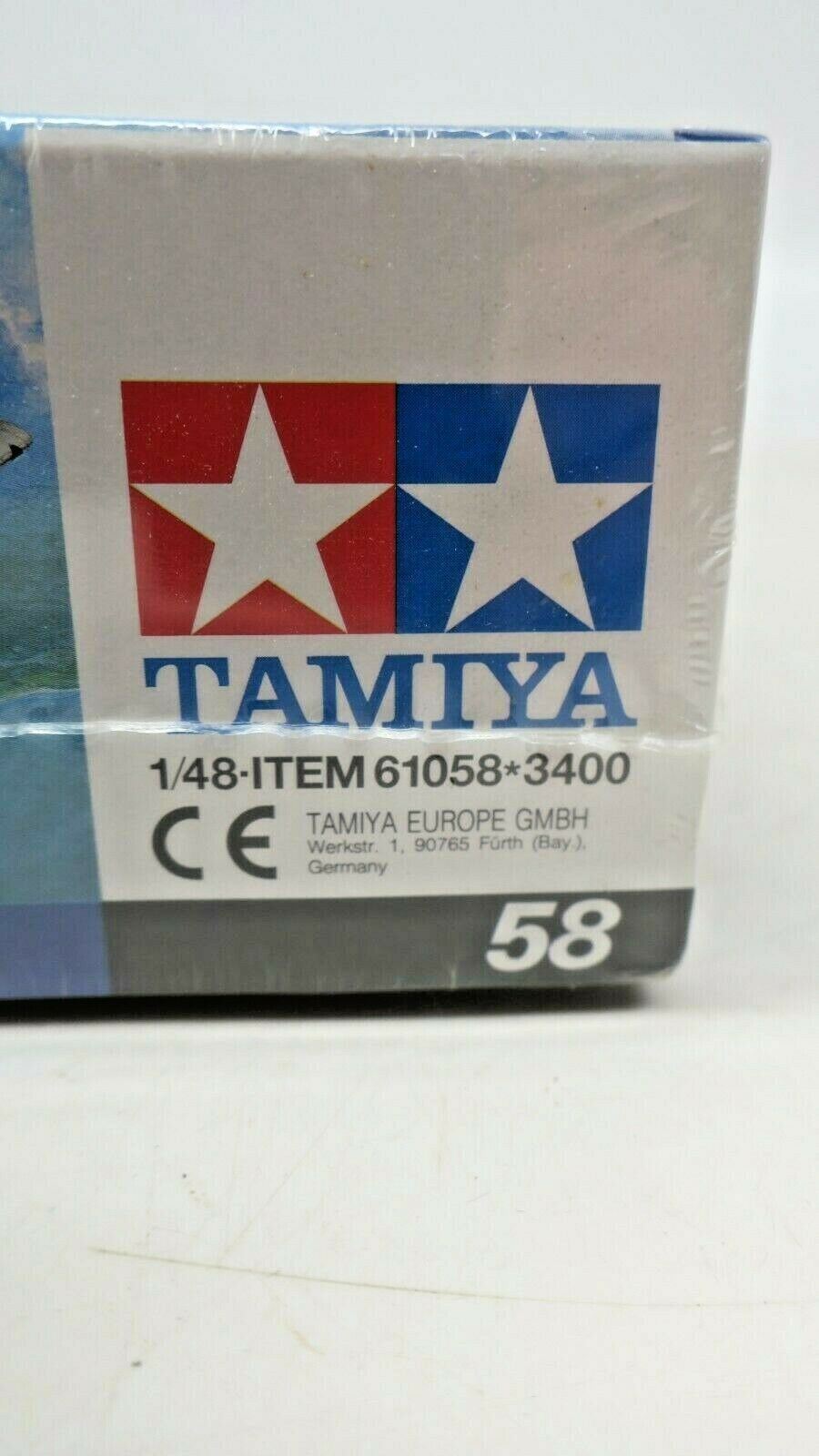 Tamiya 61058 1/48 Scale Model Aircraft Kit U.S.Navy Douglas A-1H Skyraide