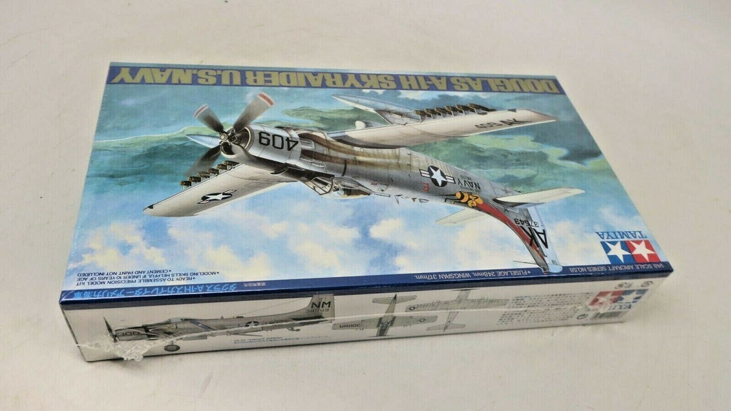 Tamiya 61058 1/48 Scale Model Aircraft Kit U.S.Navy Douglas A-1H Skyraide