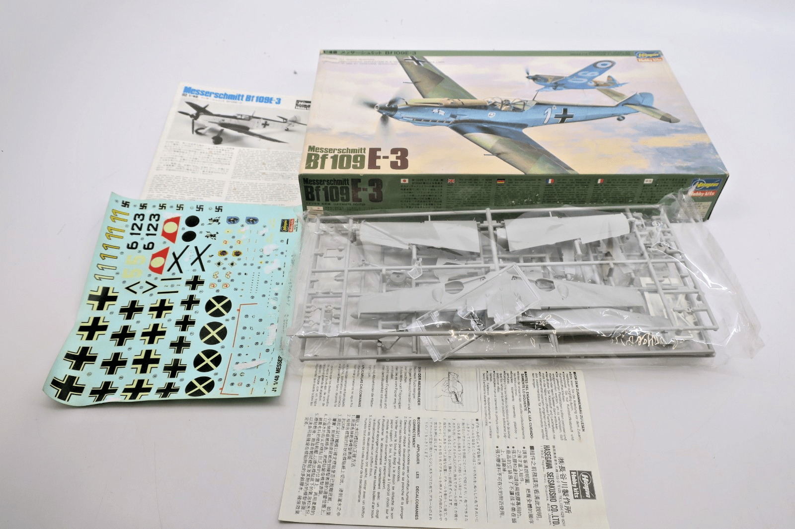 Hasegawa 1/48 Messerschmitt BF - 109 E - 3 Model Kit J001 (Scuffed Decal Sheet) - WISE GUYS HOBBIES LLC