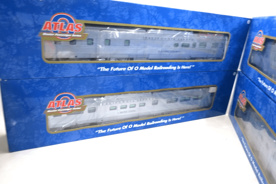 Atlas O Scale "California Zephyr" CB&Q 4 Car Dome Set 2 Rail - WISE GUYS HOBBIES LLC