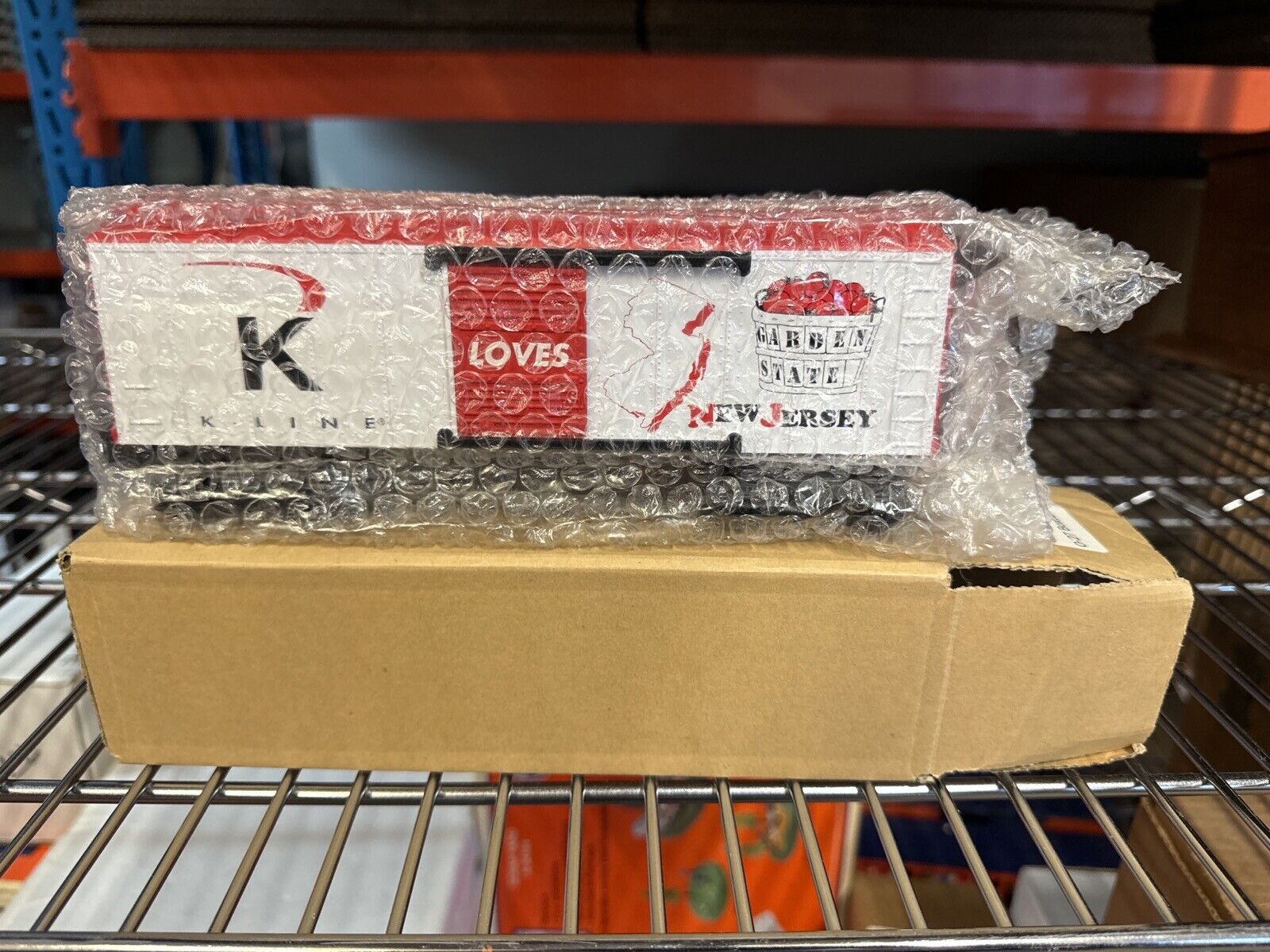 K-LINE LOVES NEW JERSEY BOX CAR - COLLECTORS ITEM, NEW IN BOX, O GAUGE 515712 - WISE GUYS HOBBIES LLC