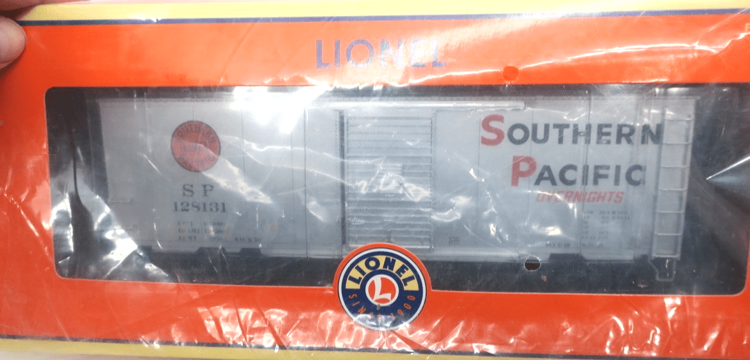 LIONEL SOUTHERN PACIFIC OVERNIGHT PS-1 BOXCAR 6-27243! O SCALE FREIGHT TRAIN 40' - WISE GUYS HOBBIES LLC