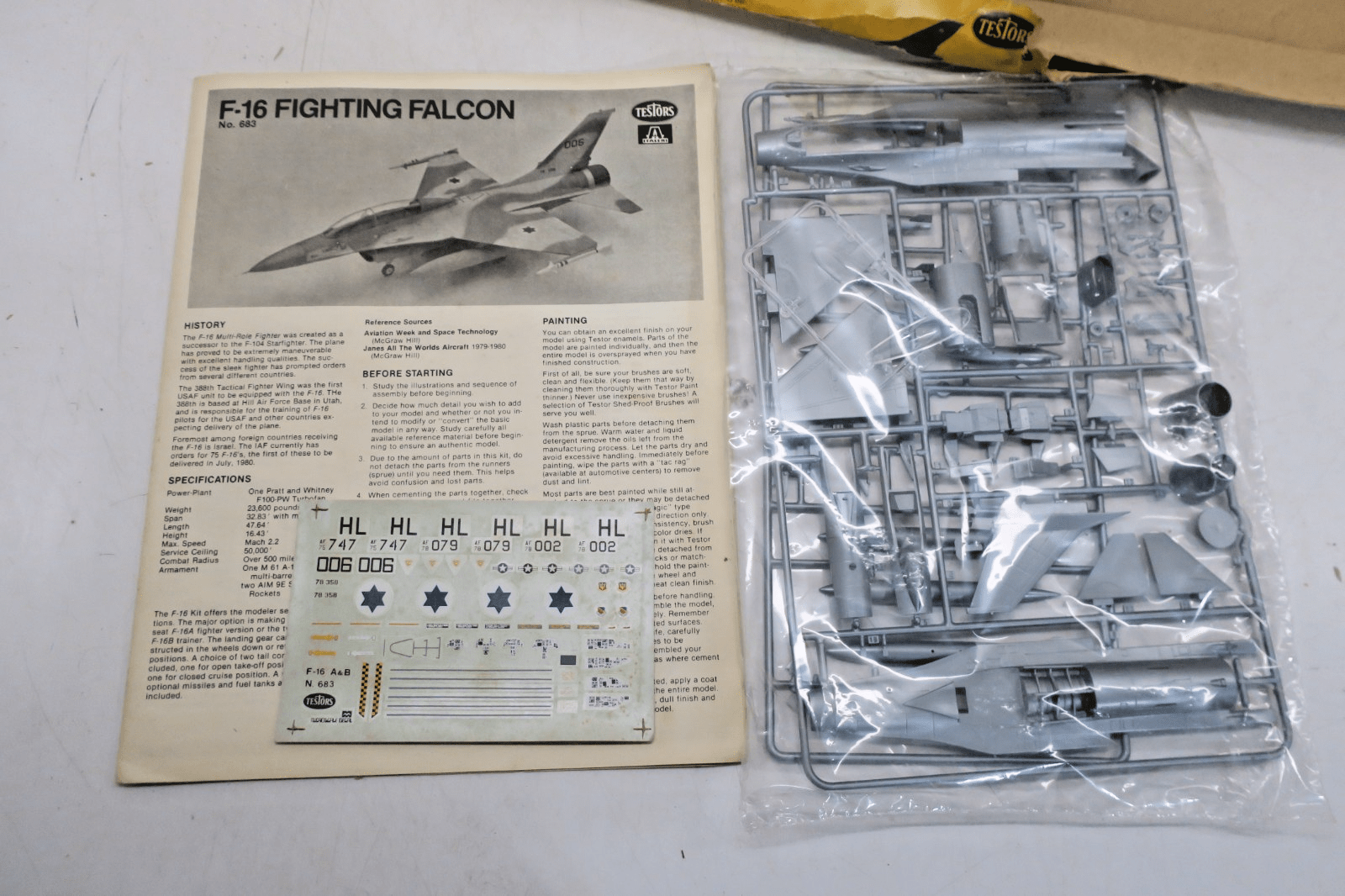 Testors Italeri 1/72 F-16 Fighting Falcon Plastic Model Kit 683 Damaged Box - WISE GUYS HOBBIES LLC