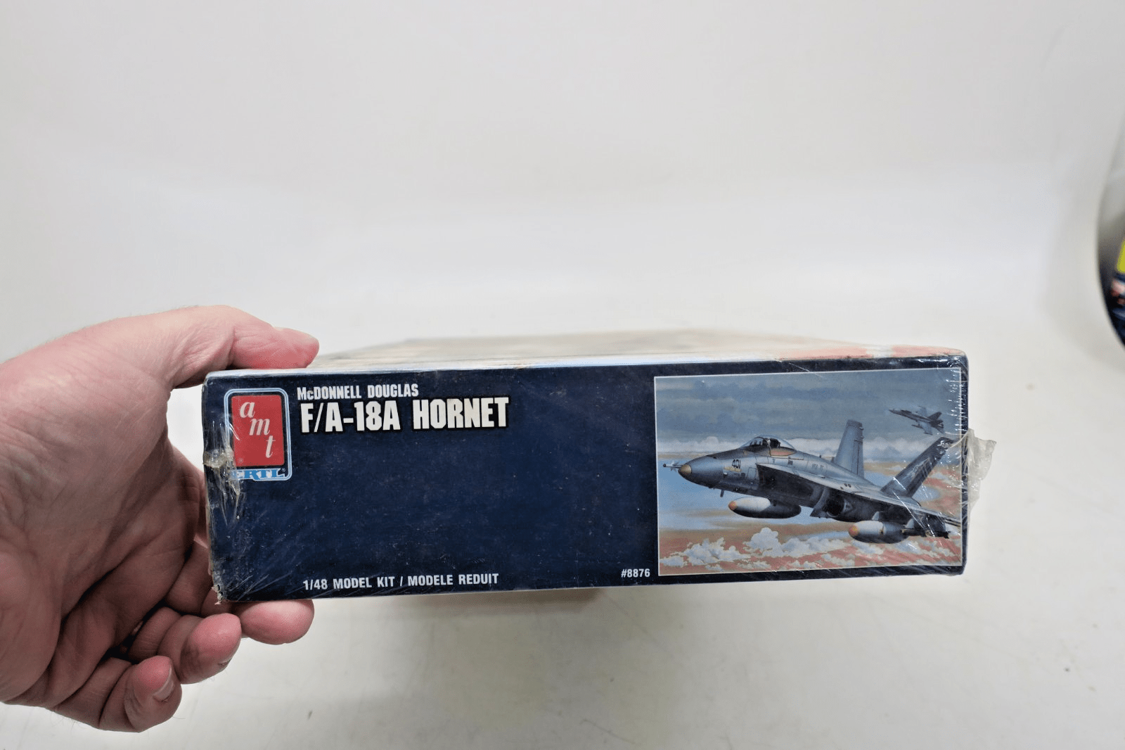 AMT 1/48 McDonnell Douglas F/A - 18A Hornet Model Kit 8876 SEALED - WISE GUYS HOBBIES LLC