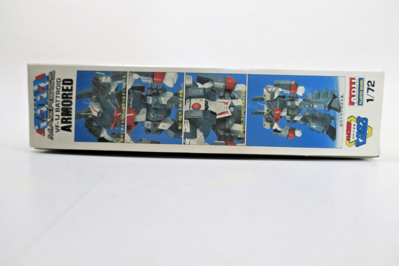 Arii Macross 1/72 Armored VF - 1J Valkyrie Model Kit No. 16 AR - 305 - 800 White Box - WISE GUYS HOBBIES LLC