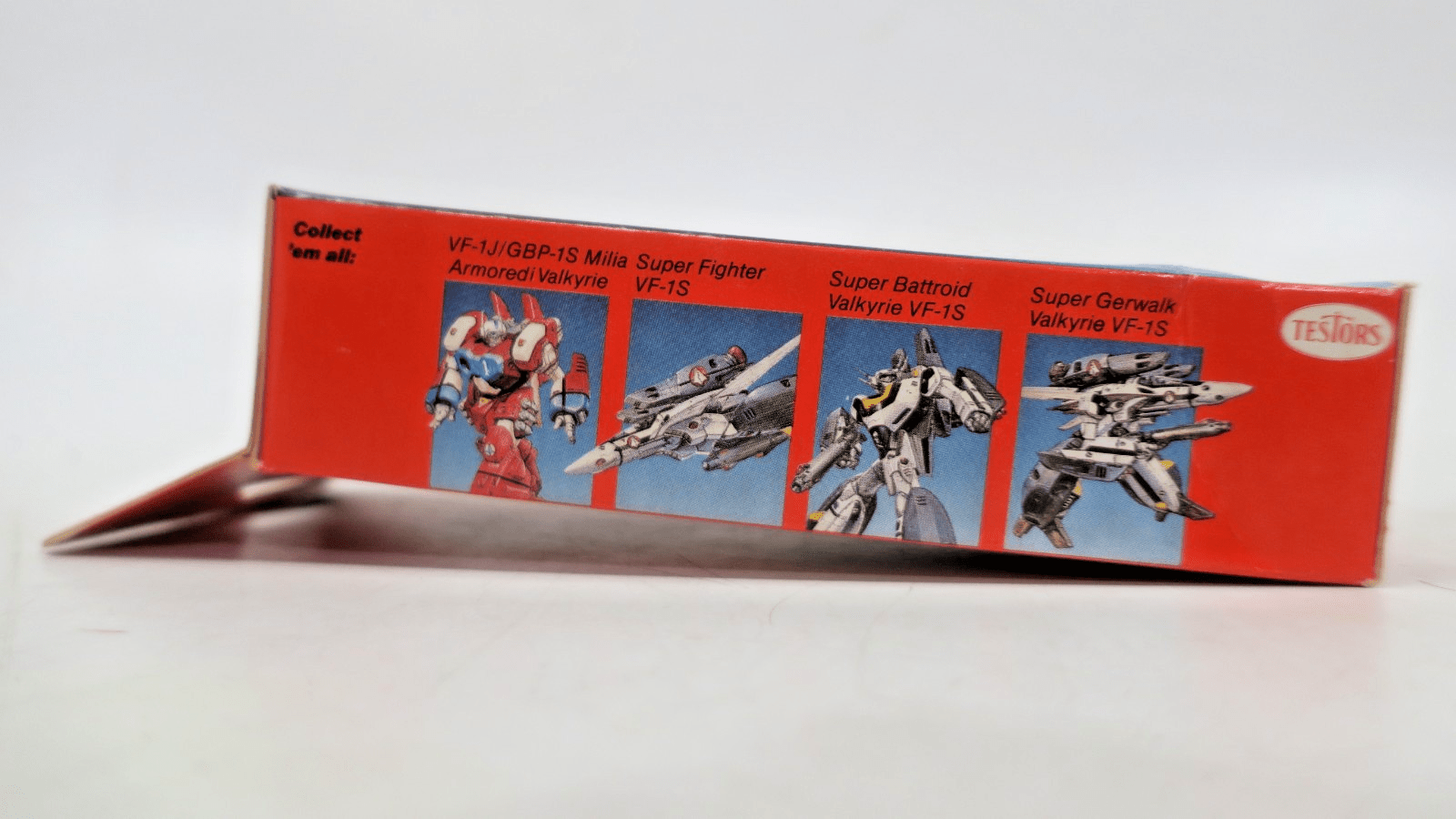 Testors ROBOTS 1/200 Super Fighter VF-1S Model Kit 0031 - WISE GUYS HOBBIES LLC
