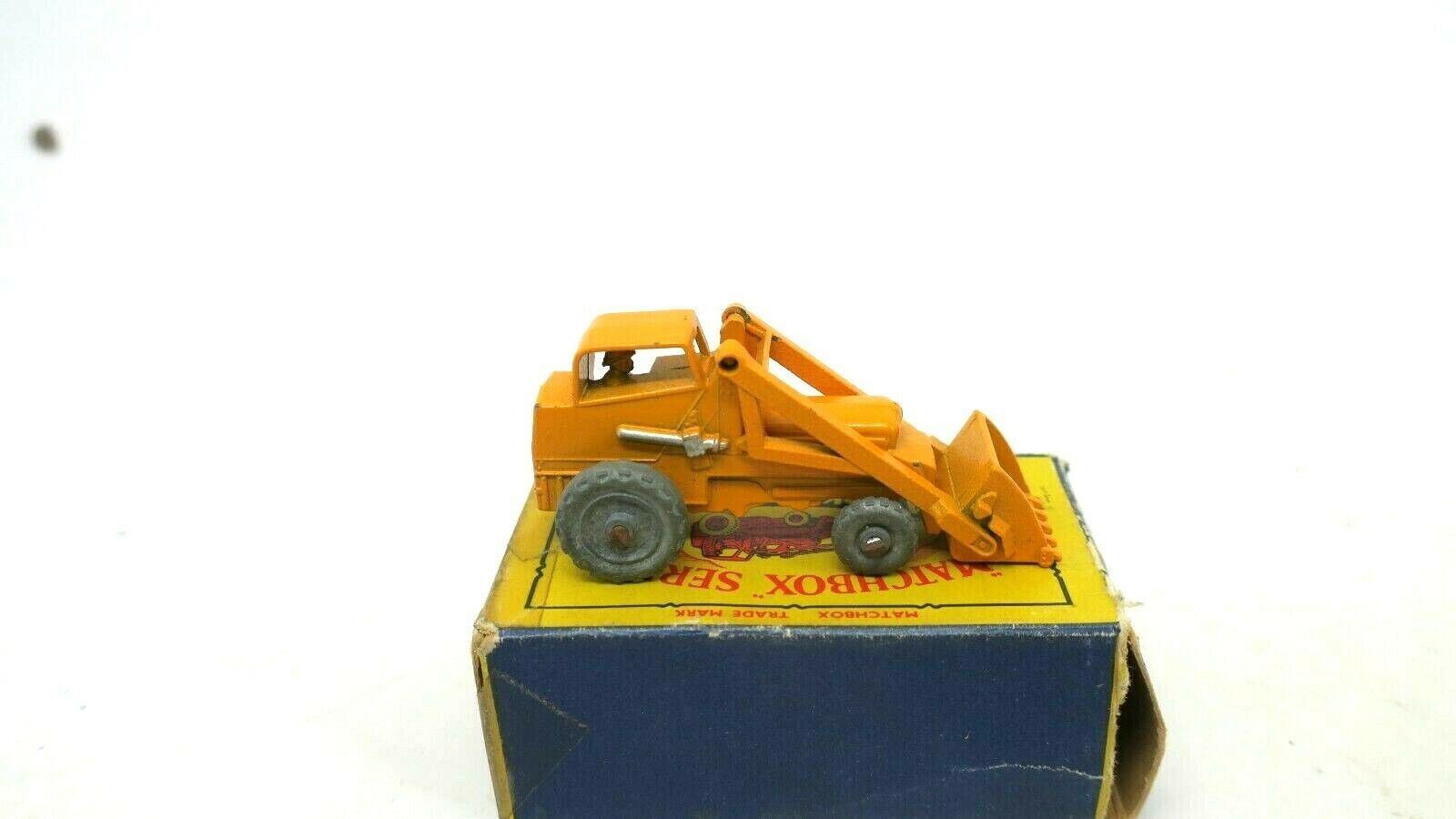 Lesney Matchbox No 24 Hydraulic Excavator Weatherill In Its Original Box - WISE GUYS HOBBIES LLC
