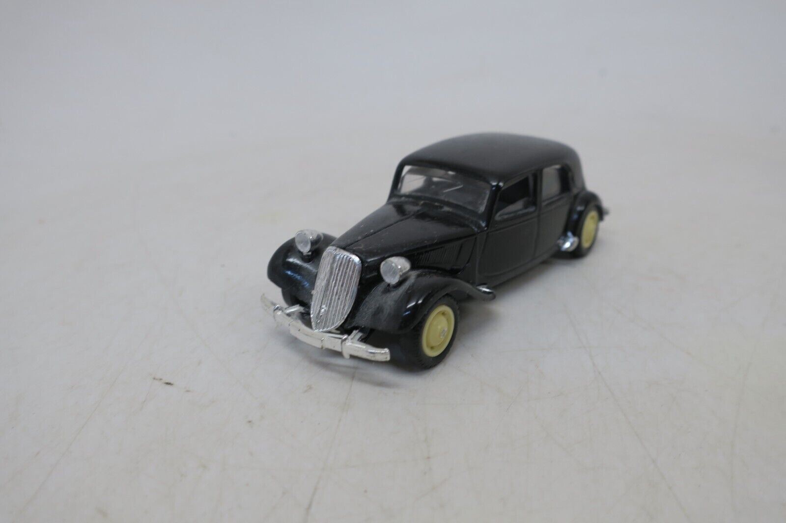 1939 CITROEN 15 SIX SEDAN SOLIDO DIECAST TOY CAR 1/43 SCALE VINTAGE VEHICLE RARE - WISE GUYS HOBBIES LLC