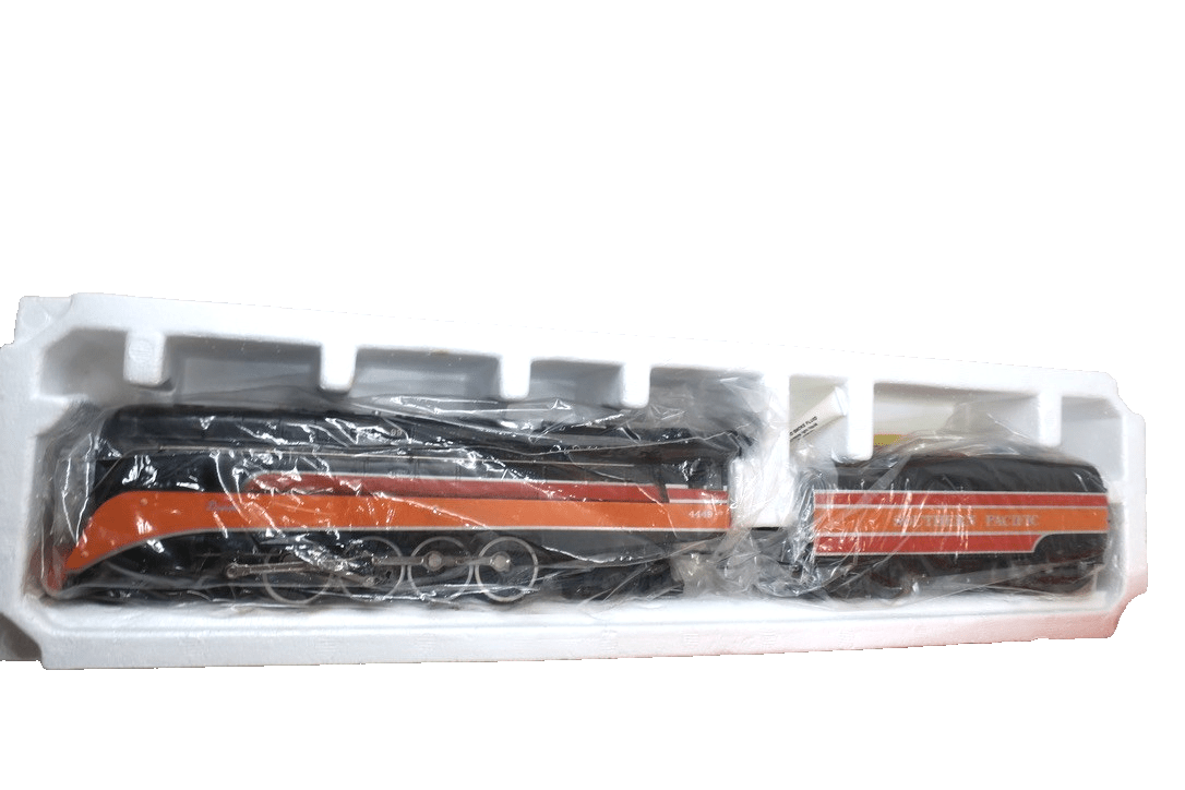 1983 Lionel O Gauge S. Pacific Daylight Steam Loco & Tender 6 - 8307 - WISE GUYS HOBBIES LLC