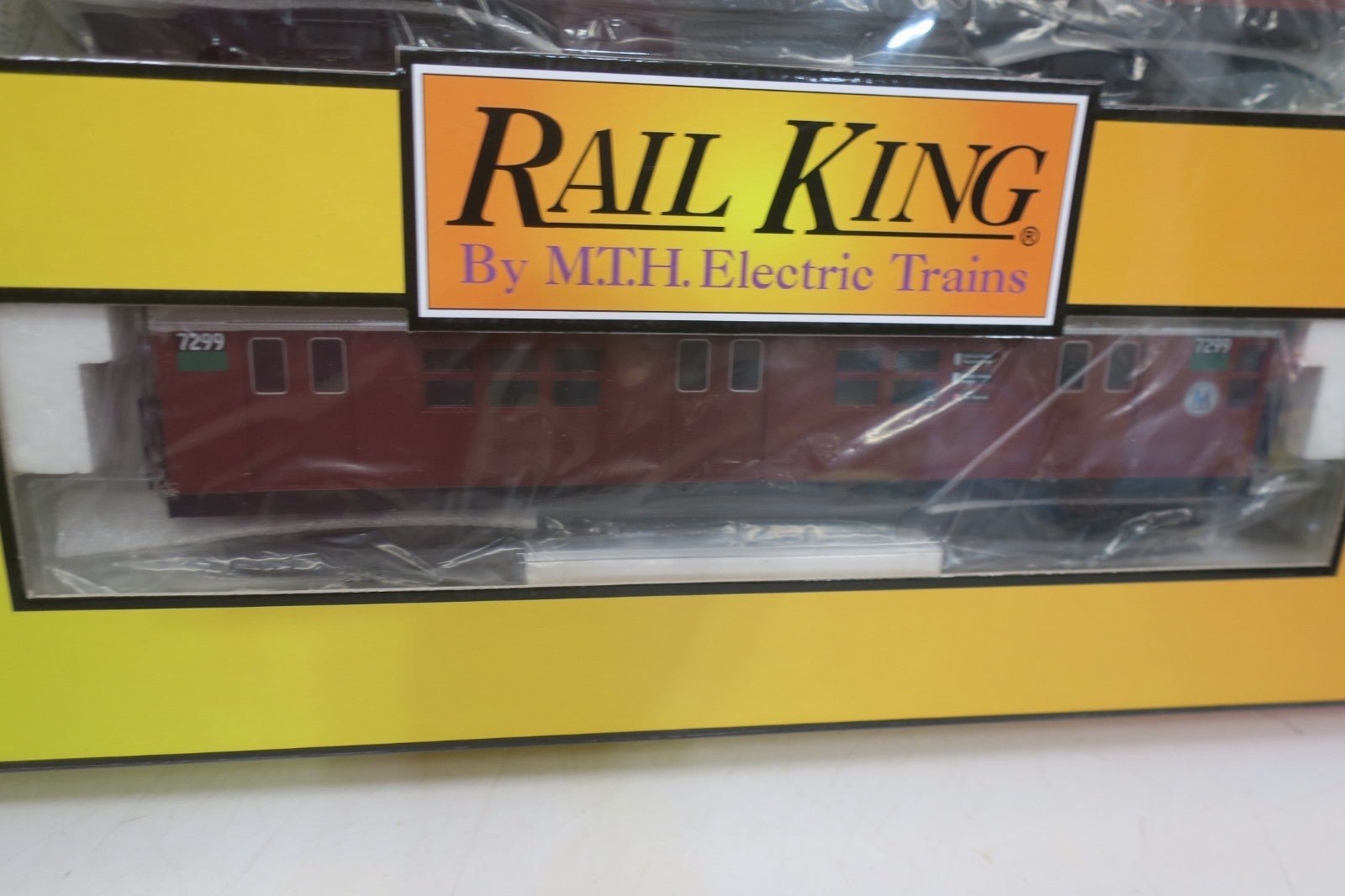 MTH Rail King MTA R - 21, 2 - Car Subway Add - On Non Powered 30 - 2198 - 3 - WISE GUYS HOBBIES LLC