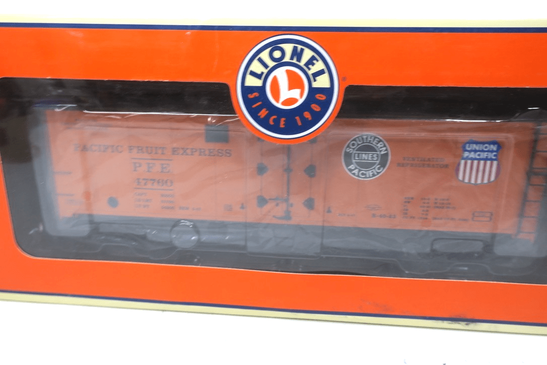 Lionel 6-17336 Union Pacific Fruit Express Ice Reefer PFE 47760 Southern - WISE GUYS HOBBIES LLC
