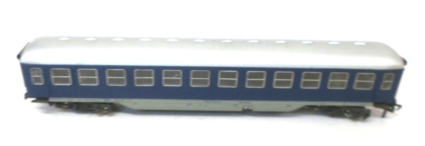 Fleischmann 1509B European D B Passenger Car Built-up H.O.Scale 1/87 - WISE GUYS HOBBIES LLC