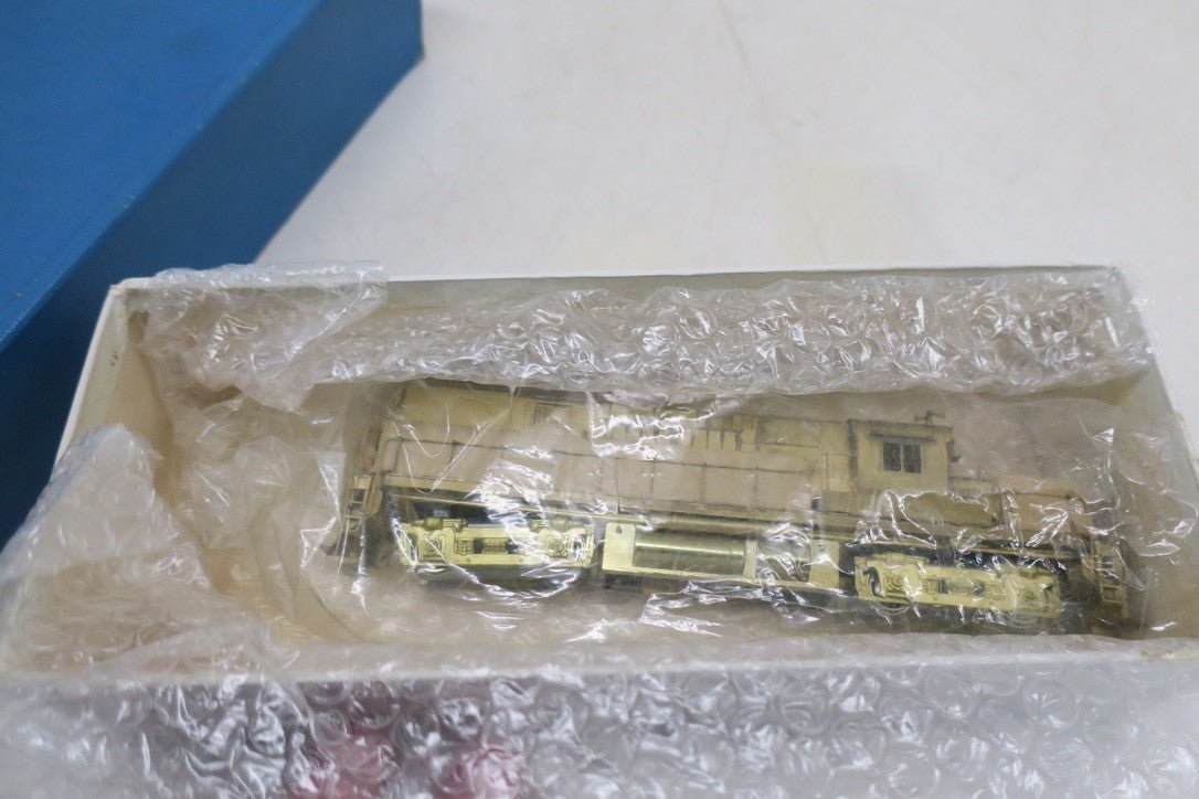 Alco Models C - 420 Nickel Plate Road Low Hood Unpainted - WISE GUYS HOBBIES LLC