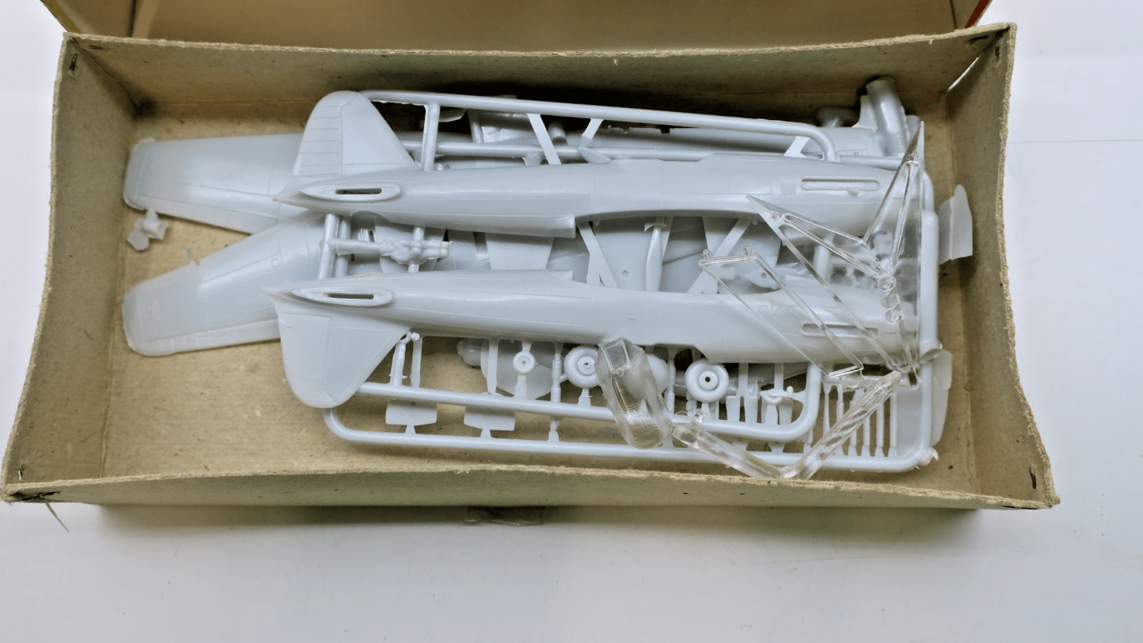 KP 1/72 IL - 10 / Avia B.33 Model Kit 3 - WISE GUYS HOBBIES LLC