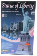 Lindberg 1/225 Statue Of Liberty Plastic Model Kit