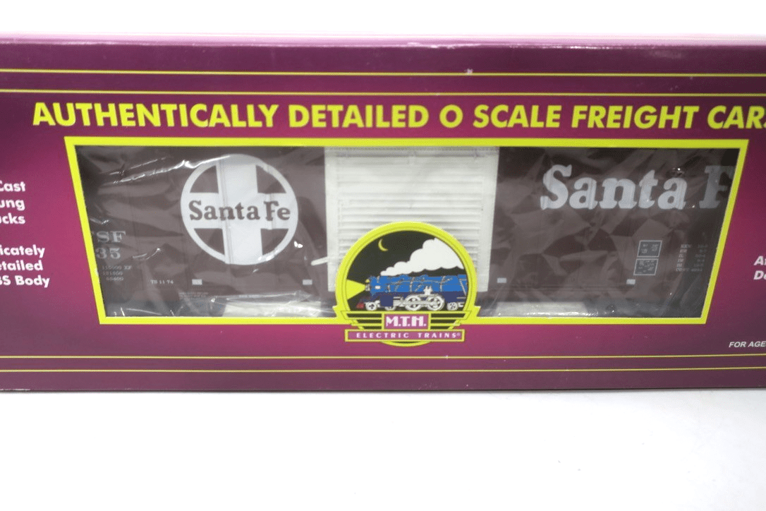 MTH Premier 20-93042 Santa Fe 50' Single-Door Boxcar O-Gauge - WISE GUYS HOBBIES LLC