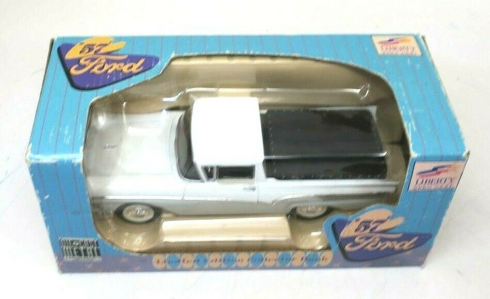 SPEC CAST LIBERTY CLASSIC LIMITED EDITION '57 FORD RANCHERO COLLECTOR BANK 1:25 - WISE GUYS HOBBIES LLC