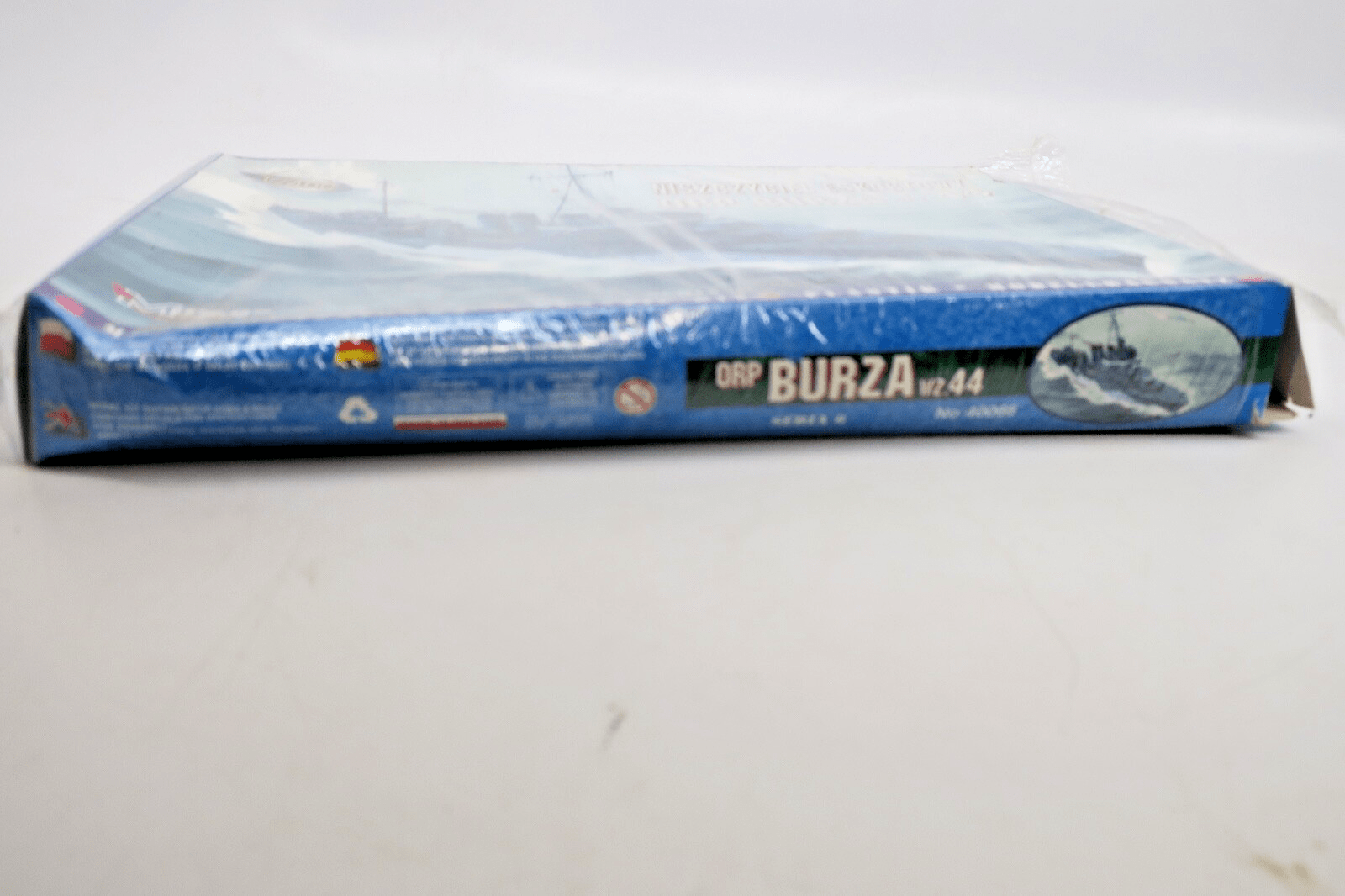 Mirage Hobby 1/400 Orp Burza WZ.44 Model Kit - WISE GUYS HOBBIES LLC