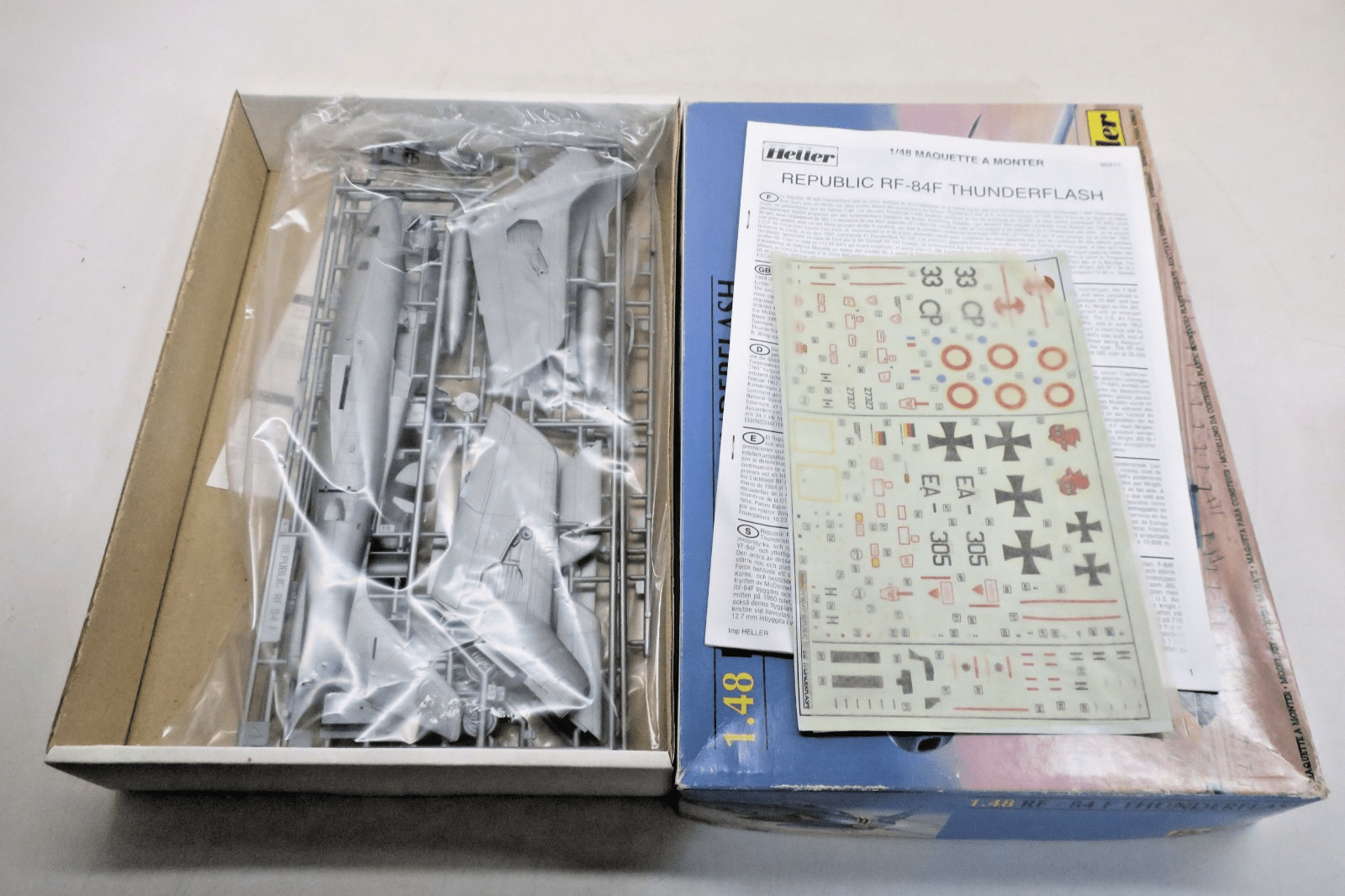 Heller 1/48 RF-84 Thunderflash Model Kit 80417 - WISE GUYS HOBBIES LLC