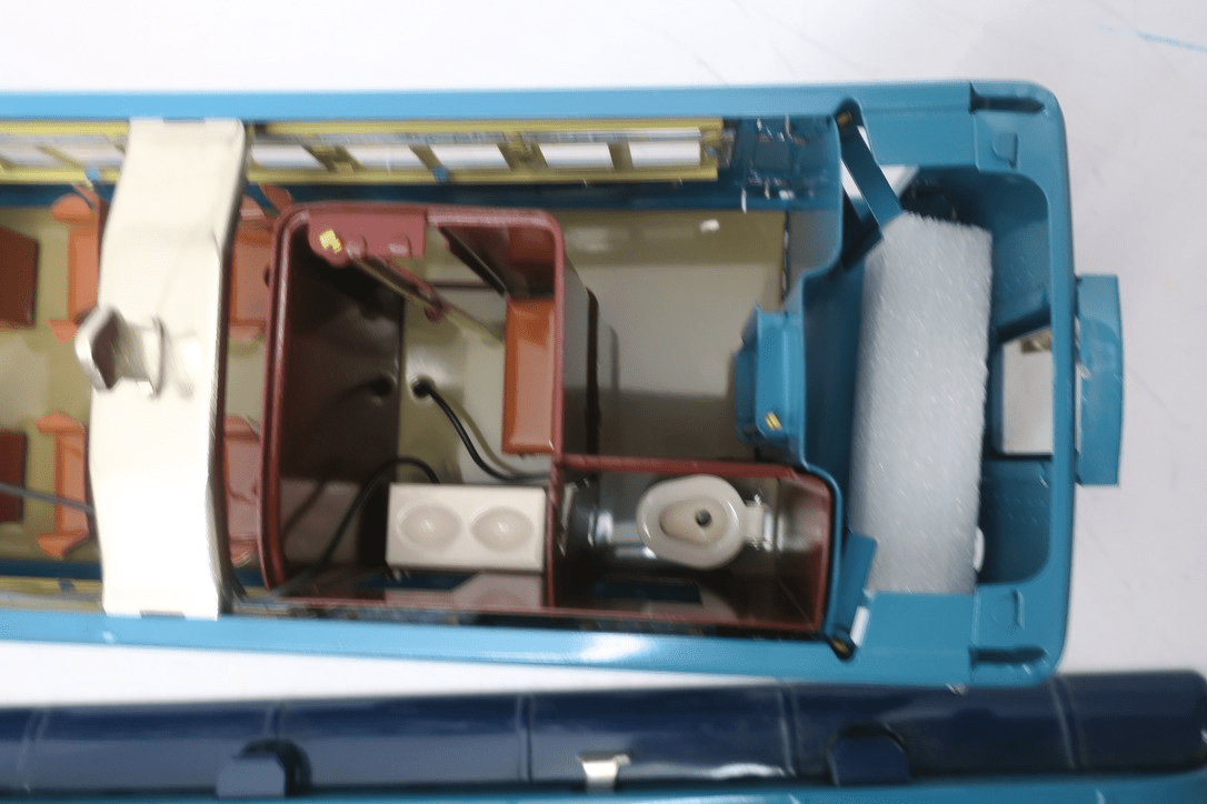 Lionel Classics Standard Gauge Blue Comet 3-Car Passenger Set 6-13408 (9,10,11) - WISE GUYS HOBBIES LLC