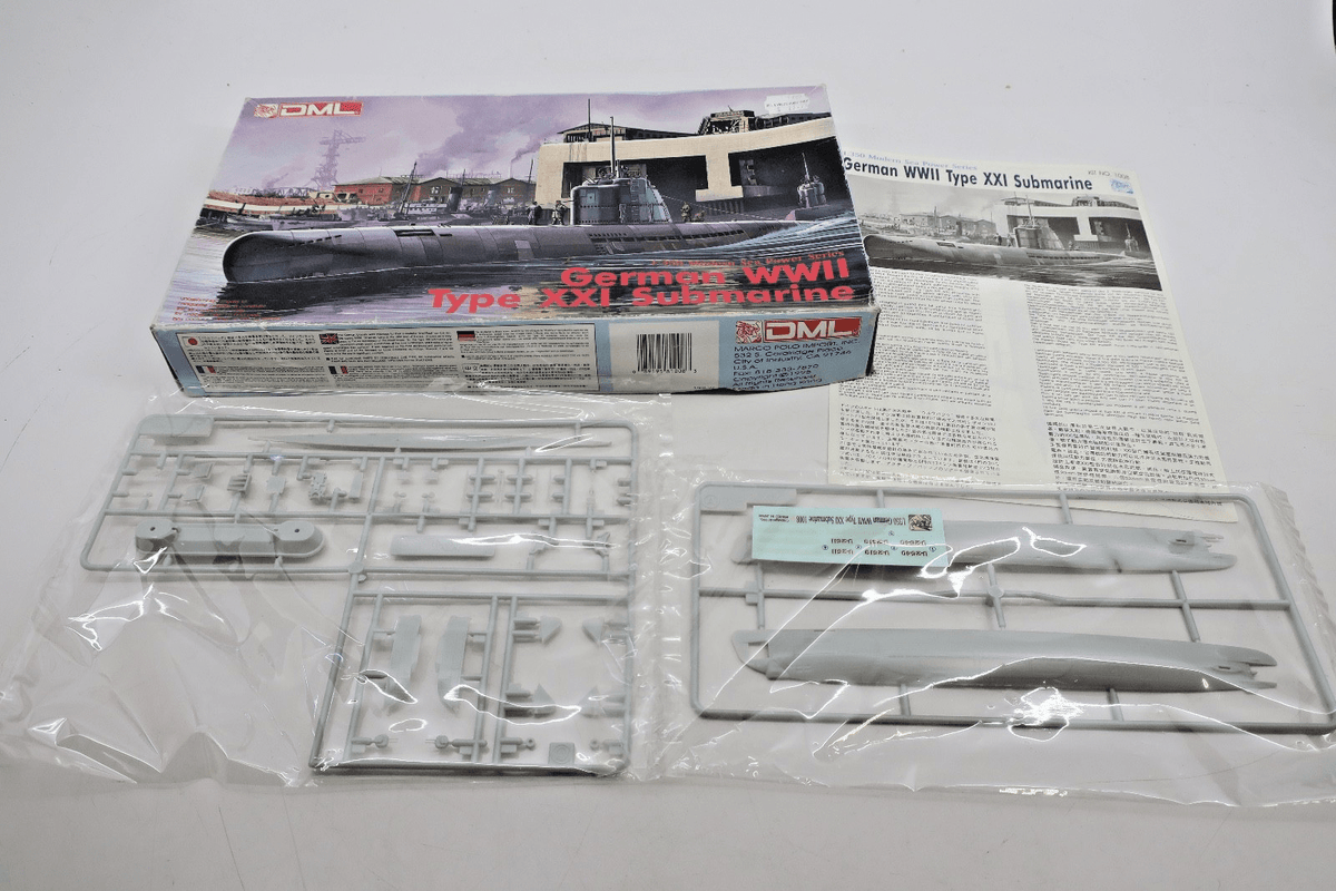 DML 1/350 German WWII Type XXI Submarine Model Kit 1008 - WISE GUYS HOBBIES LLC