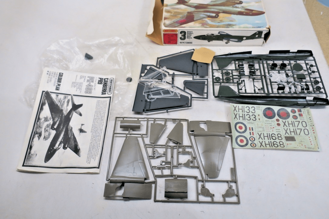 Vintage 1983 Matchbox 1/72 BAC Canberra PR.9 Plastic Model Kit PK - 408 - WISE GUYS HOBBIES LLC
