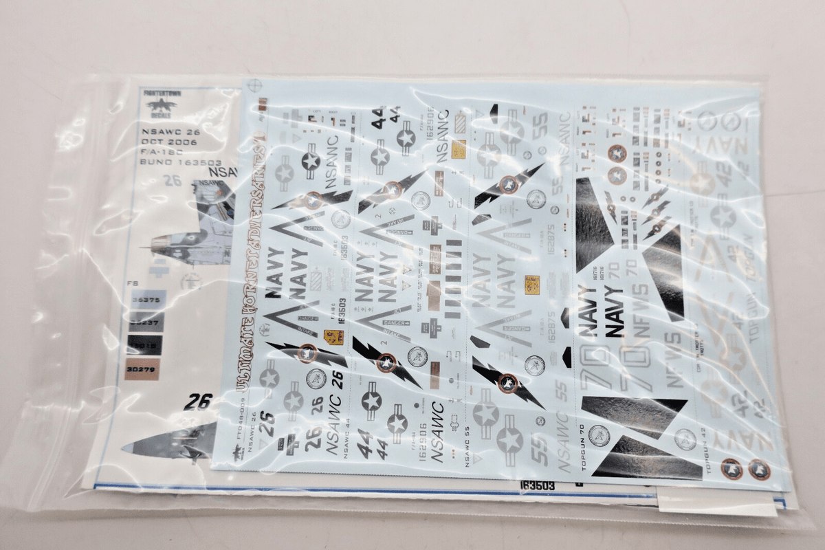Hasegawa 1/72 F/A-18C Hornet 'VFA-131 Wildcats CAG' Model Kit - WISE GUYS HOBBIES LLC