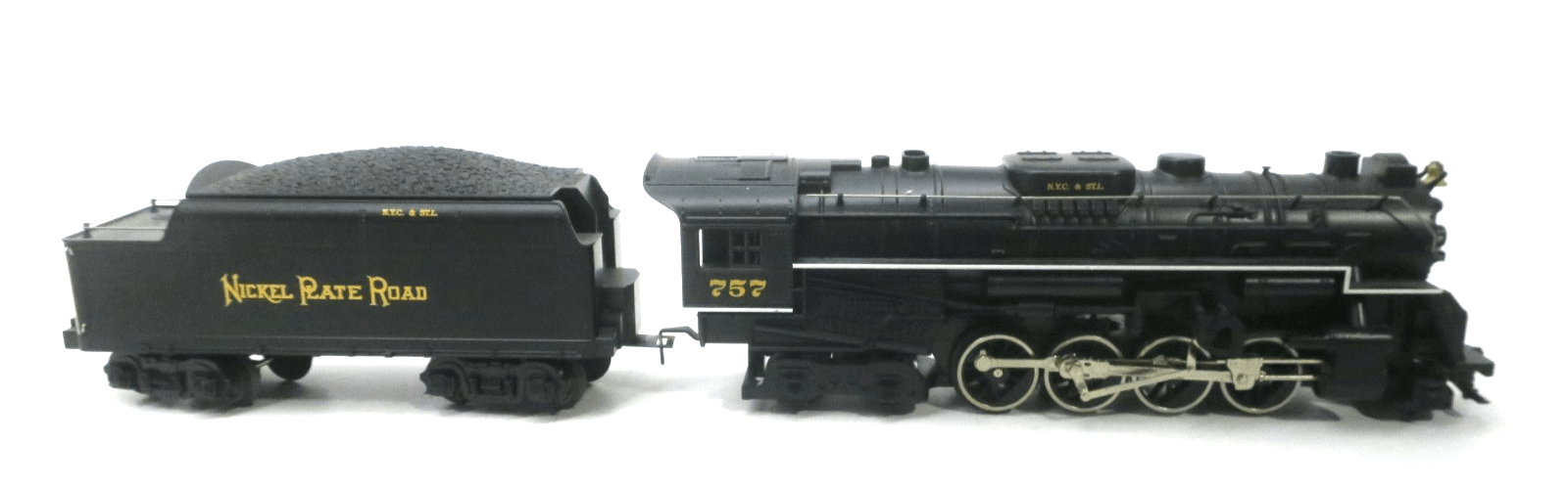 Lionel 6-28616 O Gauge Nickel Plate Road Berkshire 2-8-4 Steam Locomotive 757 - WISE GUYS HOBBIES LLC