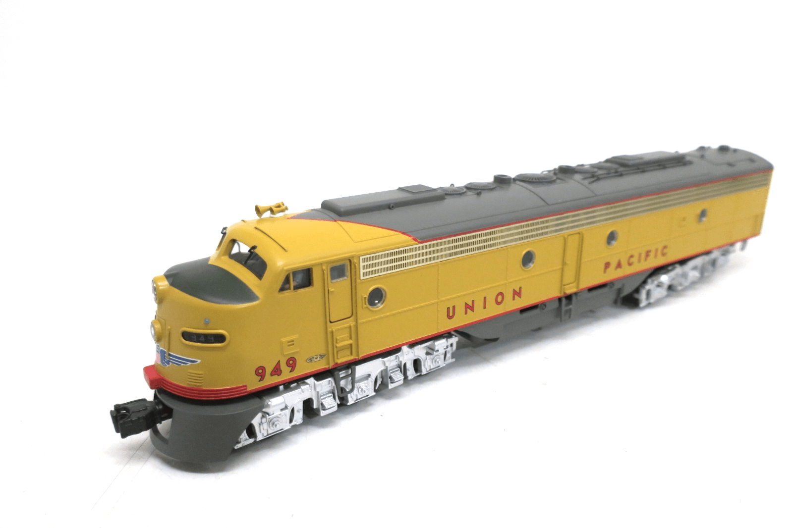 MTH Premier 20 - 2208 - 1 Union Pacific E8 A - B - A Diesel Engine Set O - Gauge - WISE GUYS HOBBIES LLC