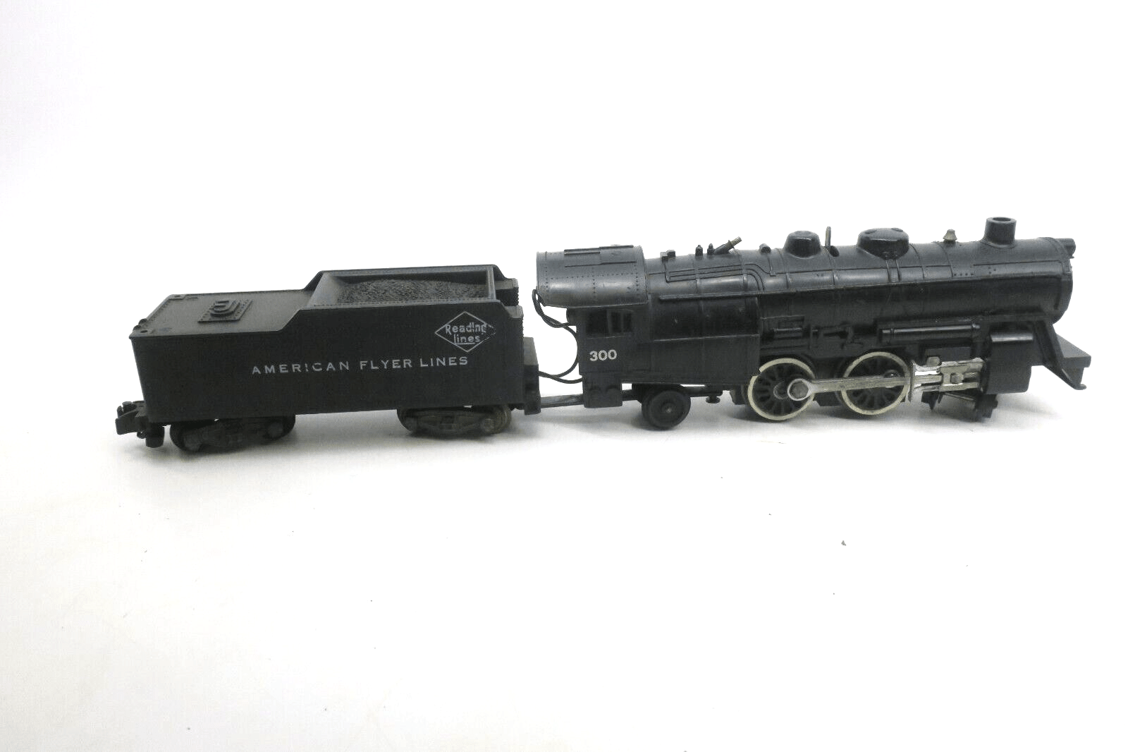 American Flyer Vintage S Gauge 4-4-2 Steam Locomotive & Tender:  300 - WISE GUYS HOBBIES LLC