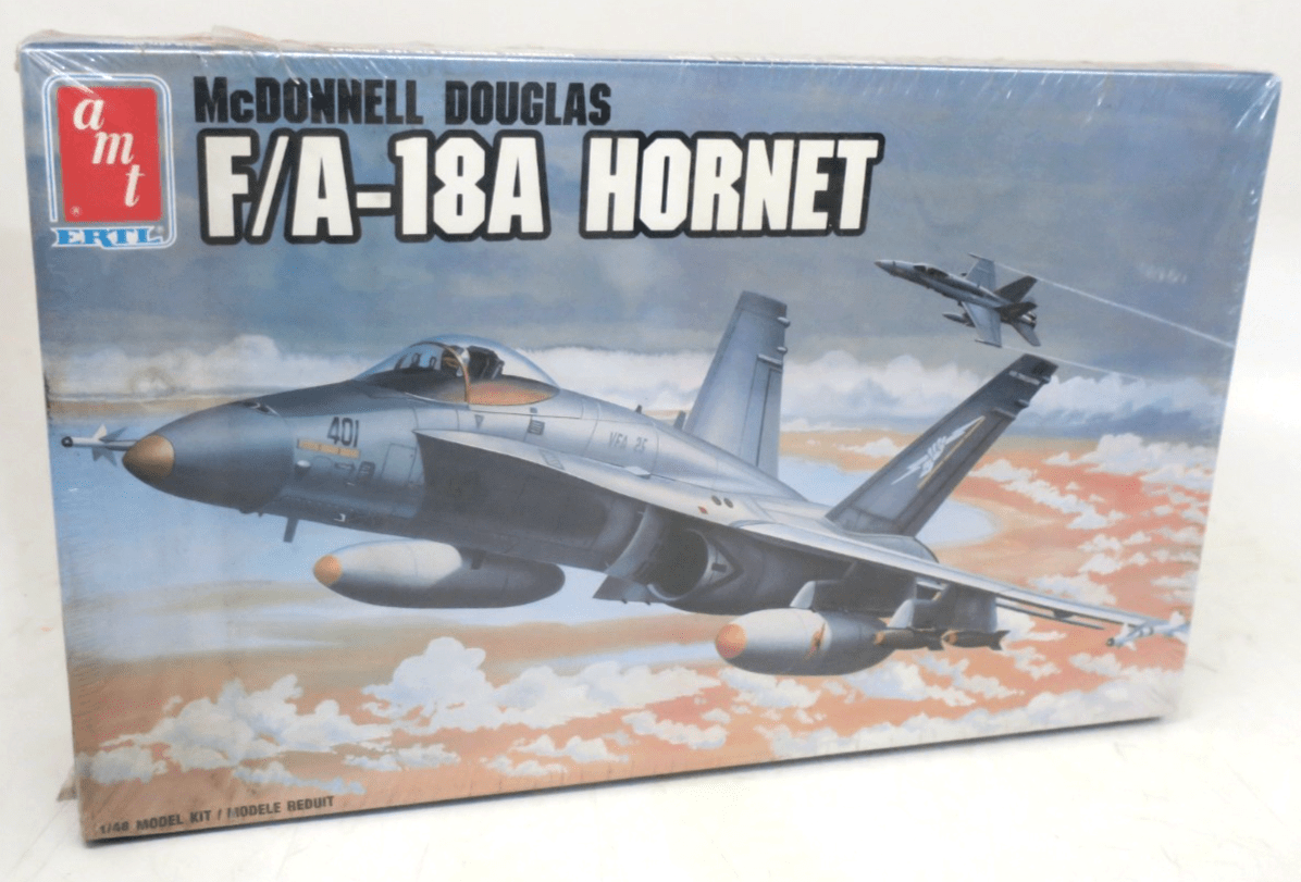 AMT 1/48 McDonnell Douglas F/A - 18A Hornet Model Kit 8876 SEALED - WISE GUYS HOBBIES LLC