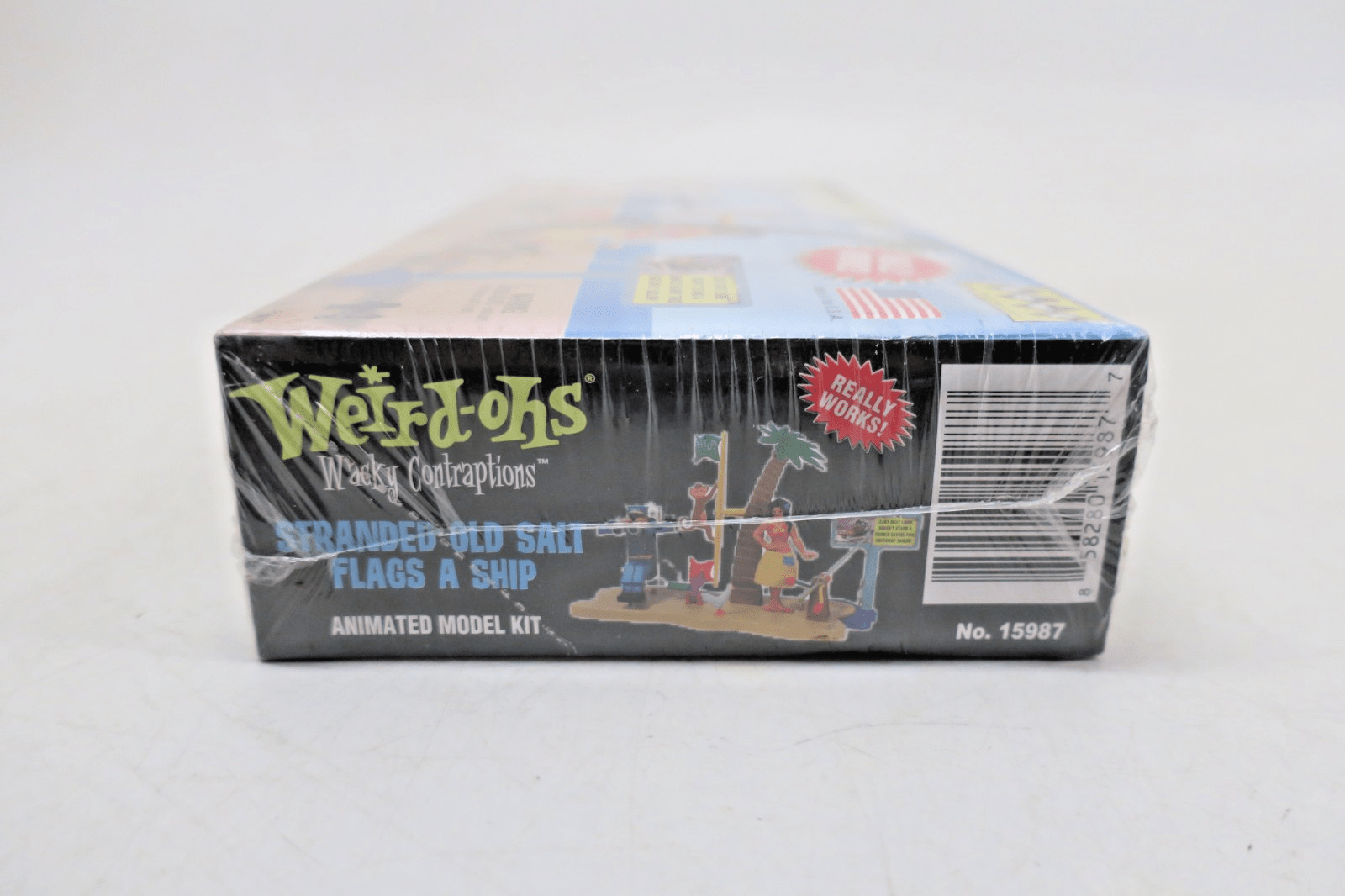 hawk Weird - Ohs Stranded Old Salt Flags A Ship Model Kit 15987 - WISE GUYS HOBBIES LLC