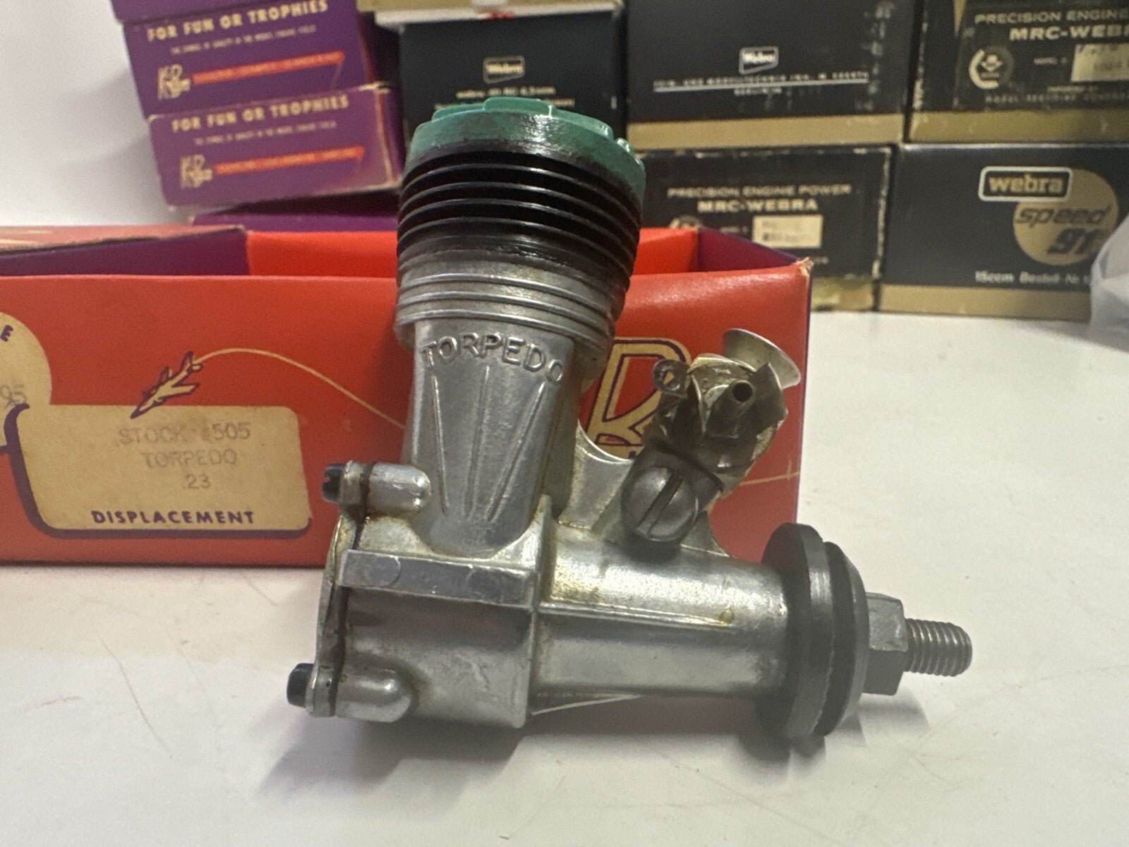 GREEN TOP K & B ALLYN TORPEDO MODEL 23 PLANE ENGINE IN ORIGINAL BOX - WISE GUYS HOBBIES LLC