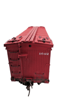USA Trains R1642 G Scale Budweiser Reefer w/Plastic Wheels - WISE GUYS HOBBIES LLC