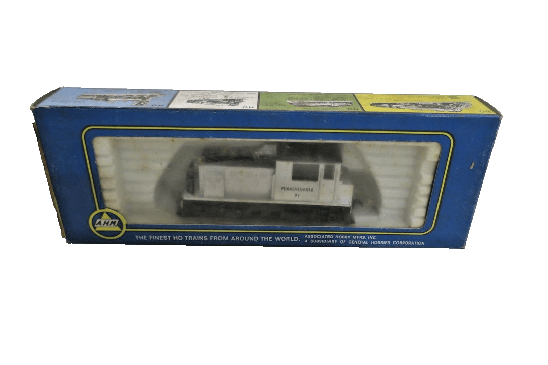 HO Scale AHM, Plymouth MDT Diesel Switcher, Pennsylvania, Silver 5001 - WISE GUYS HOBBIES LLC