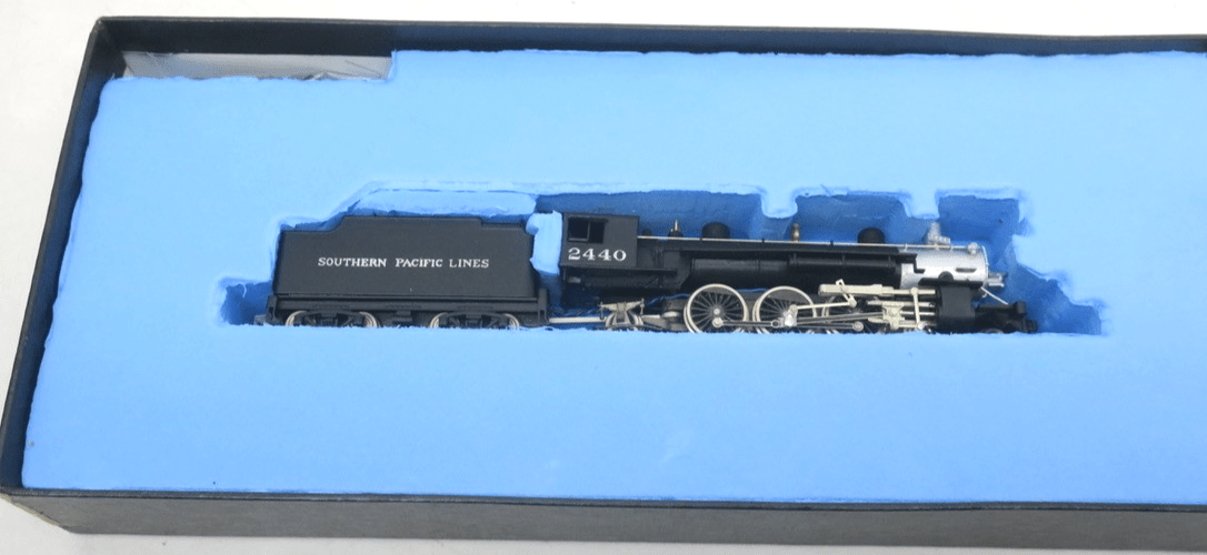 Brass Model - Key SP Southern Pacific 4-6-2 P-5 2440 N scale - WISE GUYS HOBBIES LLC