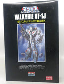 Vintage Arii Macross 1/100 Valkyrie VF-1J Limited Edition Box Ver