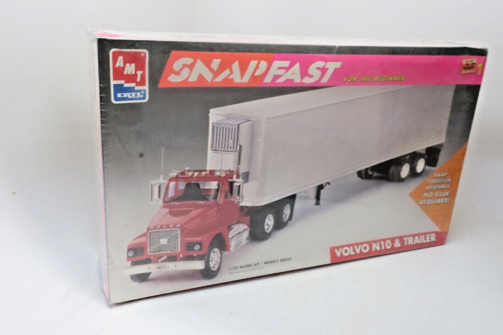 AMT / ERTL 6628 VOLVO N10 TRACTOR &AMP; TRAILER 1/32 SCALE - WISE GUYS HOBBIES LLC