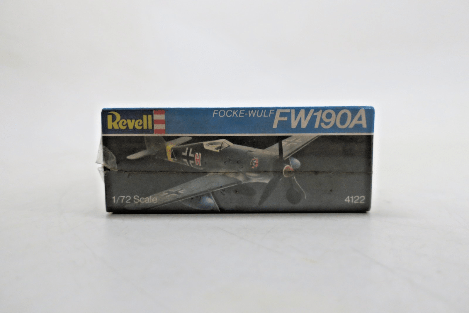 Revell 1/72 Focke-Wulf FW190A Model Kit 4122 SEALED - WISE GUYS HOBBIES LLC