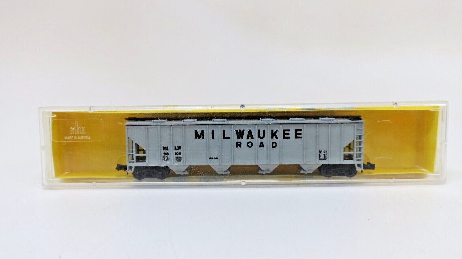 AHM MINITRAINS 4446 CENTERFLOW COVERED HOPPER TRAIN CAR, N&AMP;W, N SCALE - WISE GUYS HOBBIES LLC