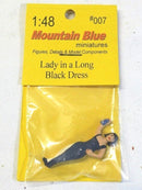 Mountain blue miniatures Lady in Long Black Dress (painted) 007 1/48