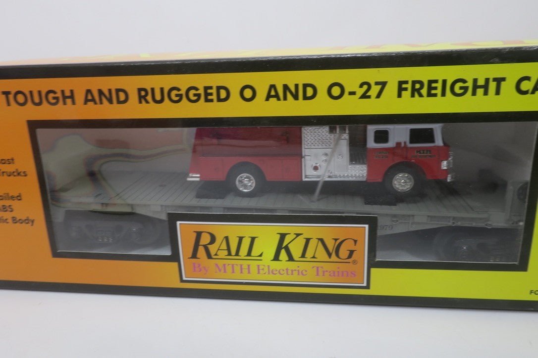 MTH Rail King Flat Transport Flat Bed With FIRE TRUCK CUSTOM 30- 7680 - WISE GUYS HOBBIES LLC