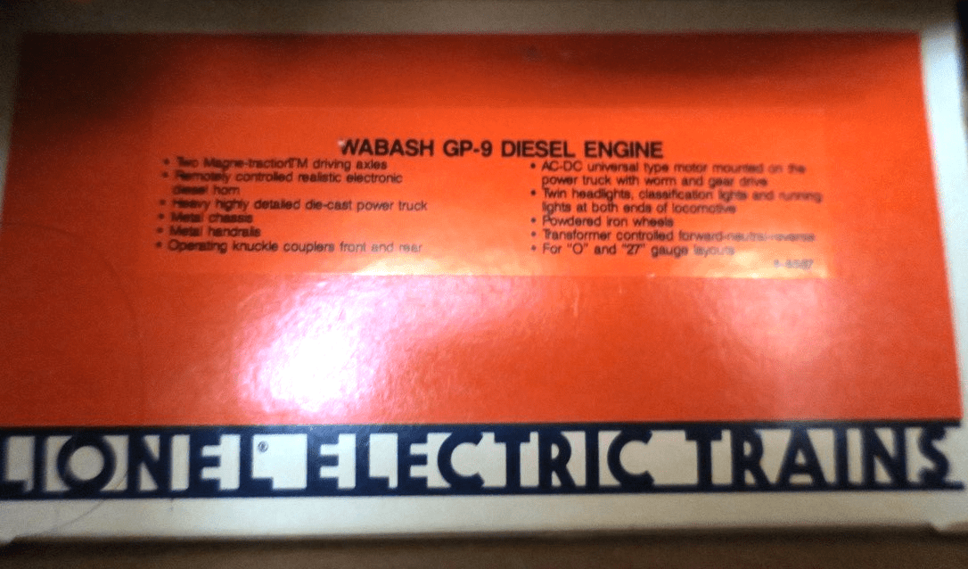 Lionel 6 - 8587 JC Penney Wabash GP9 Diesel Locomotive With Display Case MT/Box - WISE GUYS HOBBIES LLC