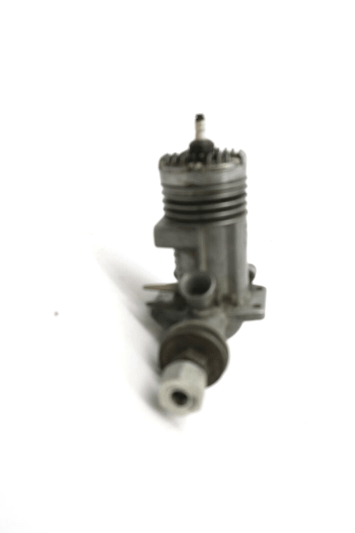 VTG FOX 29 MODEL AIRPLANE ENGINE (c.1950s)+ CHAMPION VG-1 GLOW PLUG - WISE GUYS HOBBIES LLC