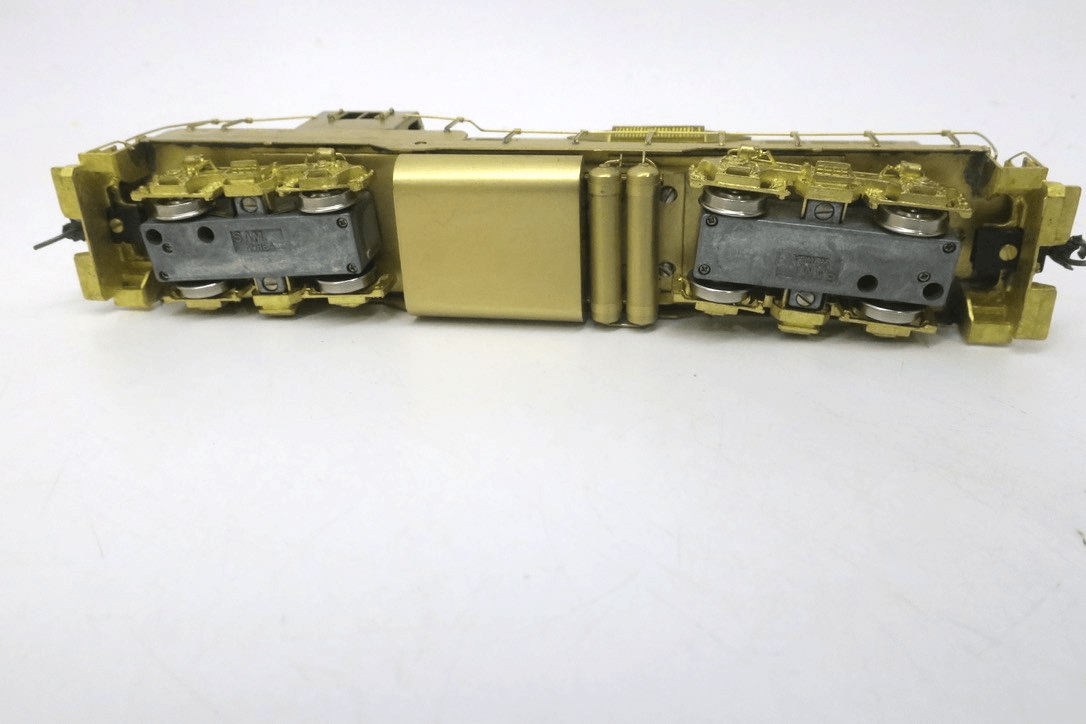 Oriental Limited HO Scale Brass EMD GP9 1750HP Intermediate w/D. Brake - WISE GUYS HOBBIES LLC